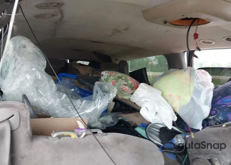 2000 Chevrolet Suburban 1500 Ls from USA, damaged, VIN 3GNEC16T5YG102607